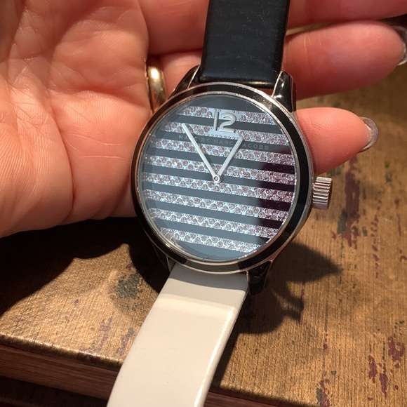 EC Marc Jacobs Watch - Picture 6 of 14